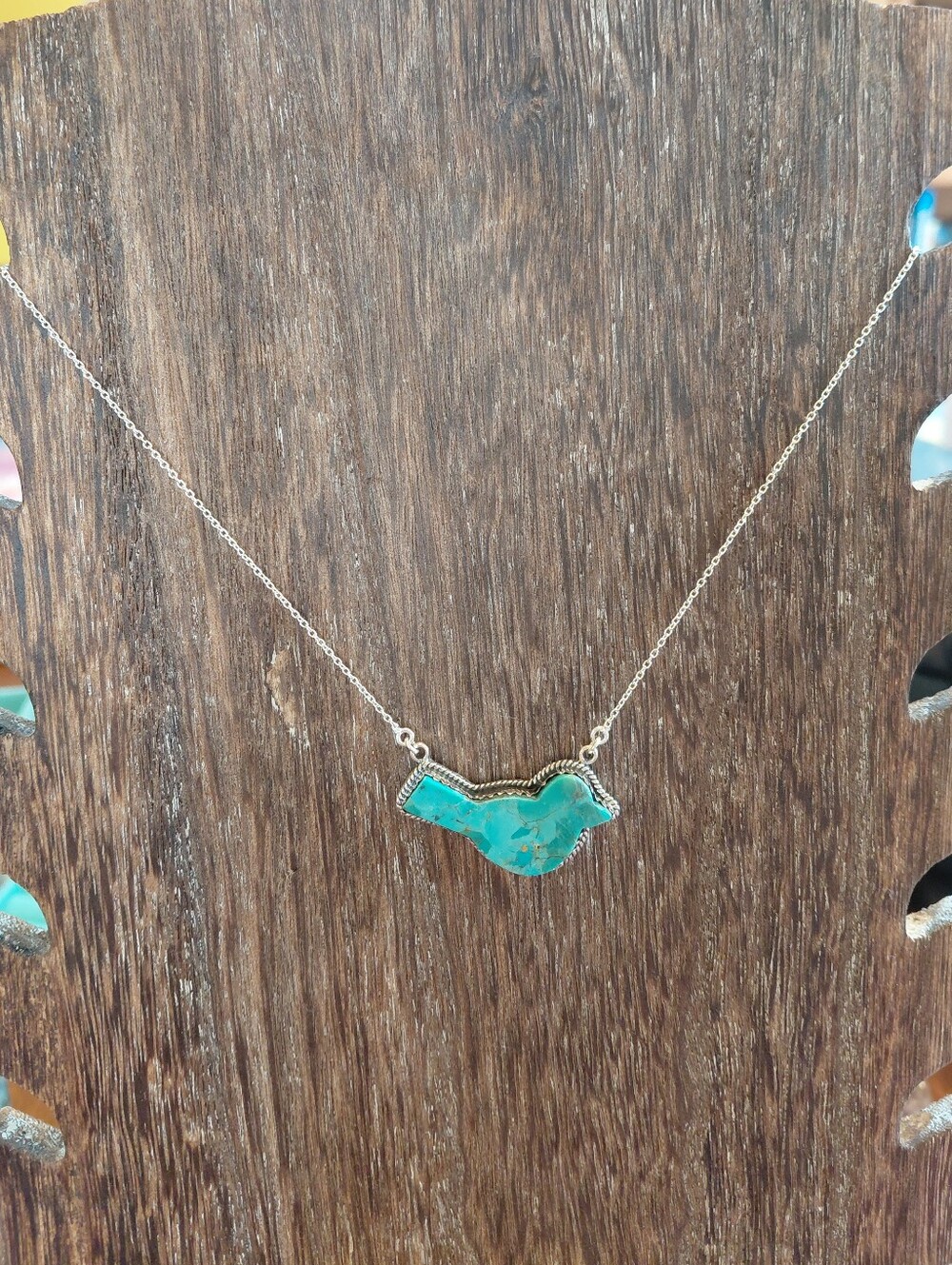 Turquoise Bird Pendant Necklace - Picture 3 of 9